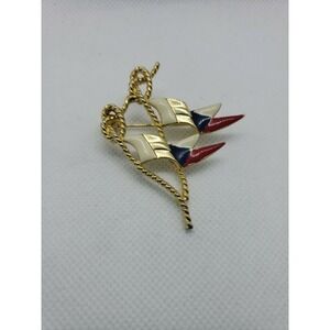Vintage M. Lent Fashion Brooch Gold Tone Rope Flag Mast Nautical Jewelry Costume